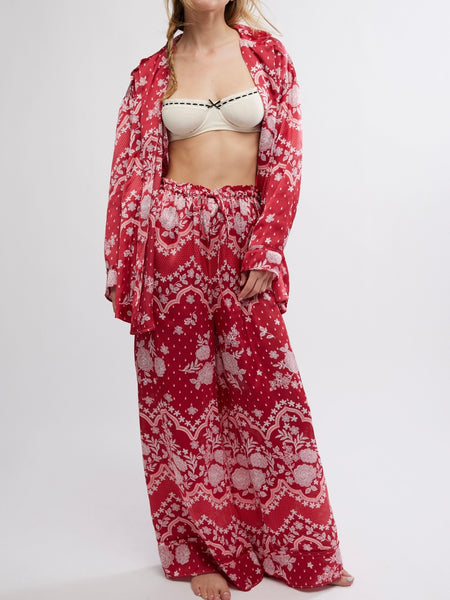 Good Luck Printed Barrel in Watercolor Wreath