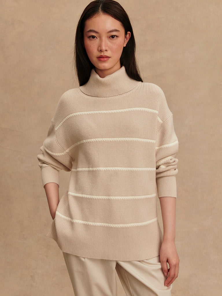 Hamish Stitch Knit Sweater in Silver Birch