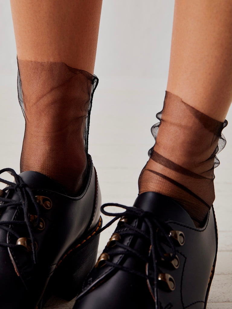 The Moment Sheer Socks in Black
