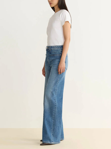 NCE Wide Leg Jeans 33" in Everafter Blues