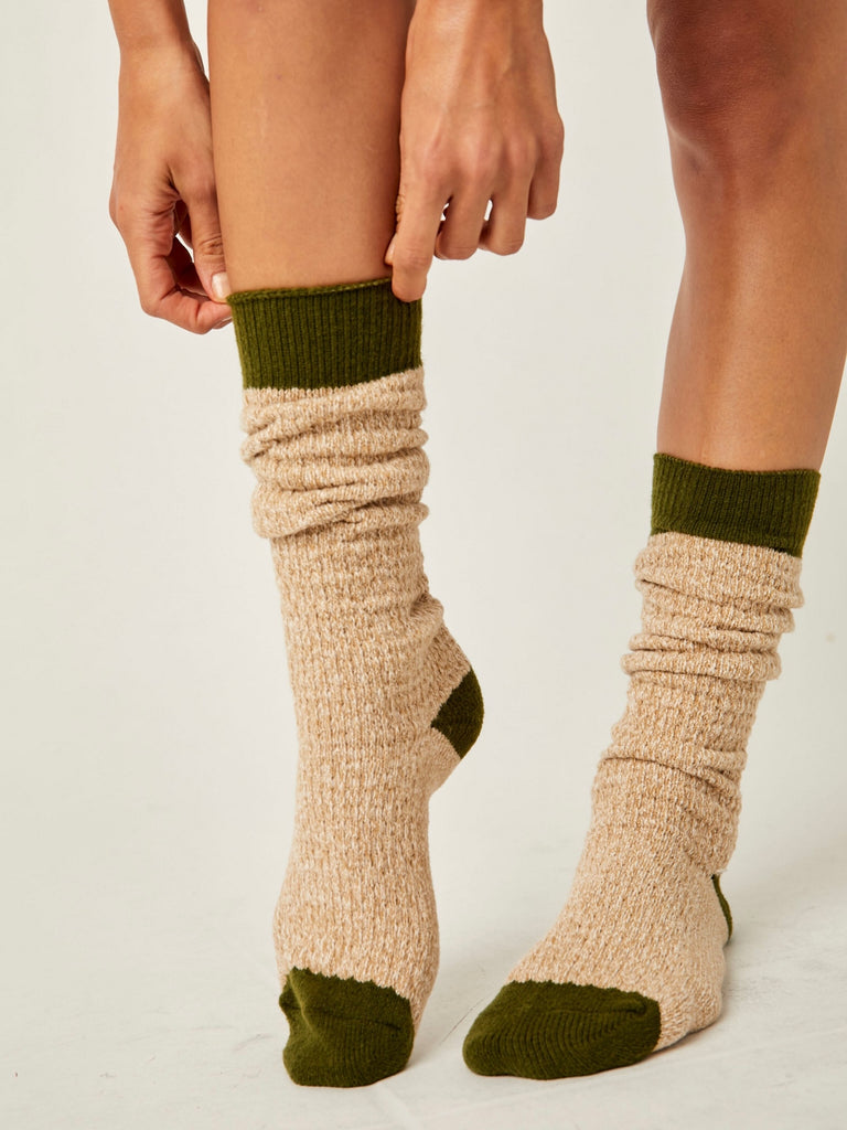 Lodge Popcorn Tall Socks in Oatmeal