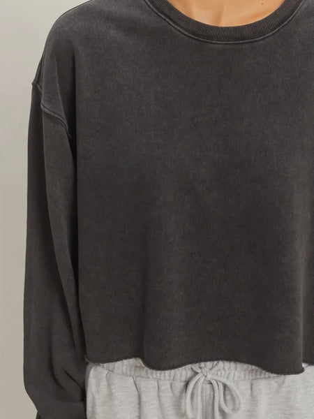 Mottled & Mineral Crop Tee in Black