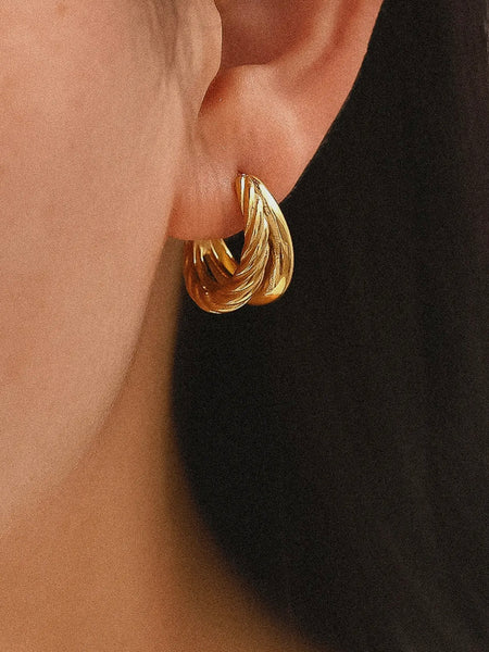 Ghislaine Braided Hoop