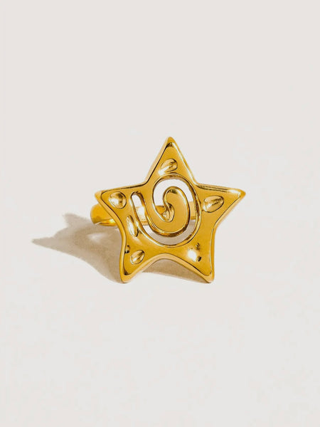 Lili Star Ring