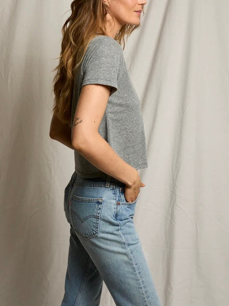 Beckett V Neck Tee in Heather Grey