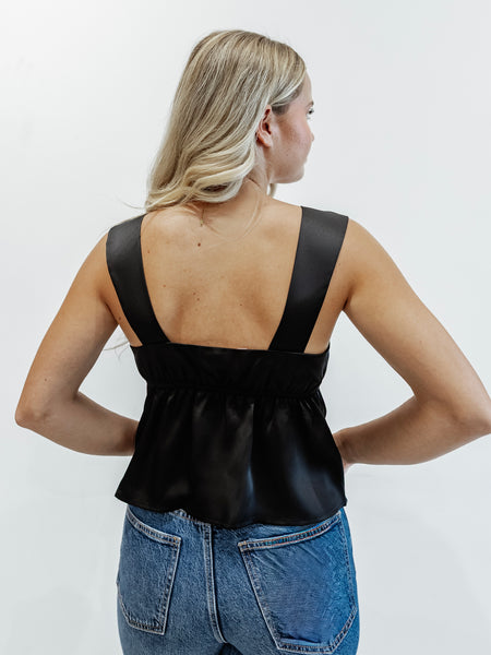 Button Your Lips Top in Black