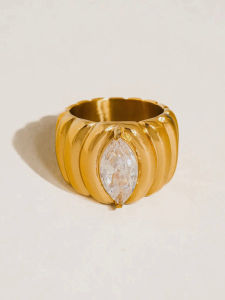 Ambre Marquis Ring