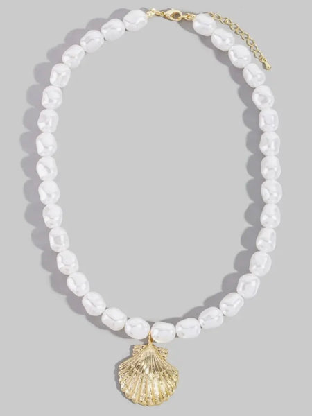 Happy As A Clam Necklace
