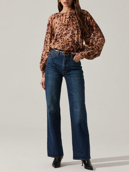 Reyen Top in Taupe Leopard Print