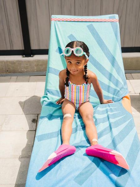 Lounge Chair Pool Towel Band in Sadie Pink