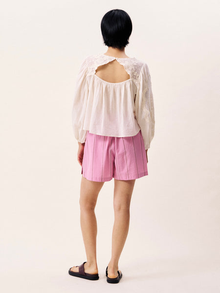 Eurybia Short in Violine