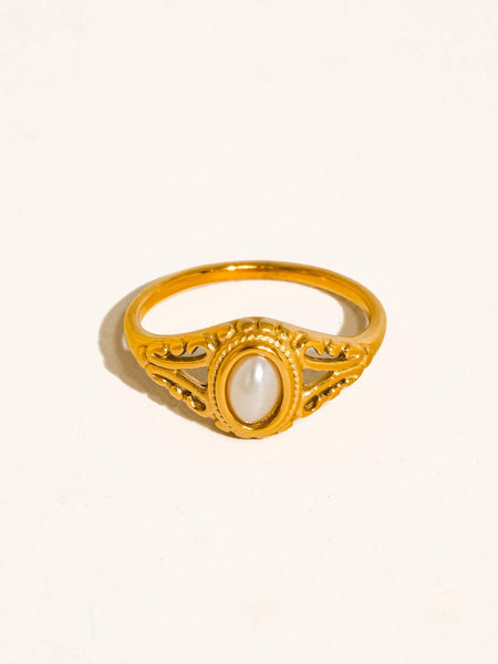 Blois Pearl Filigree Ring