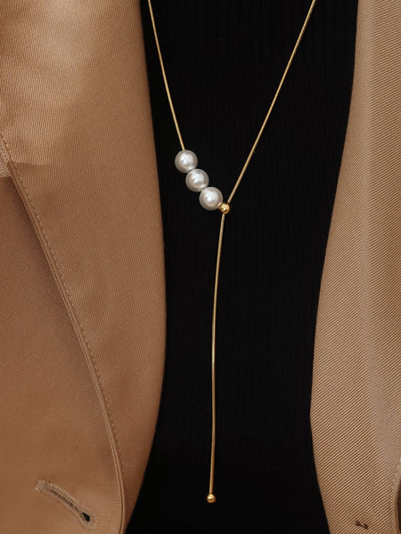 Montana Pearl Y Drop Necklace
