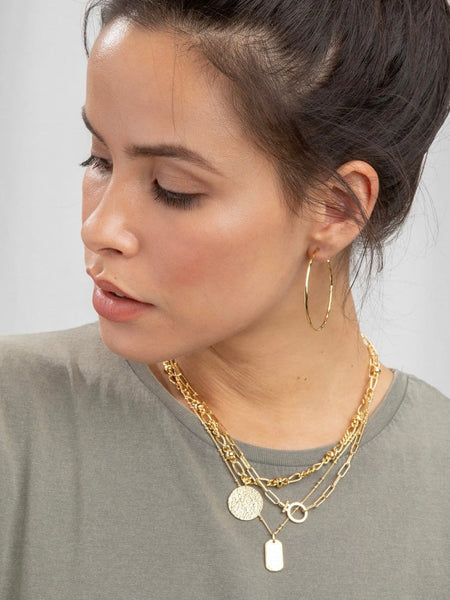 Taner Hoops in Gold