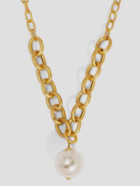 Oval Link Pearl Charm Collar Necklace