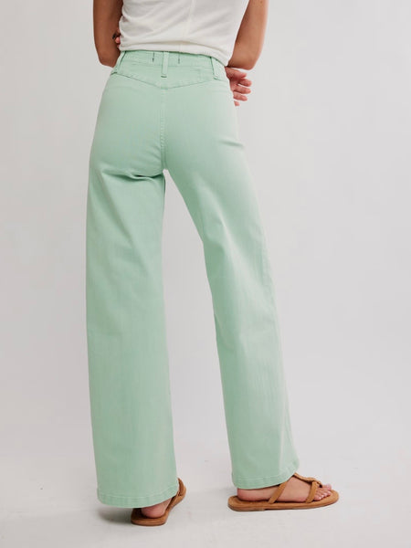 Libre Wide Leg Jean in Cameo Green