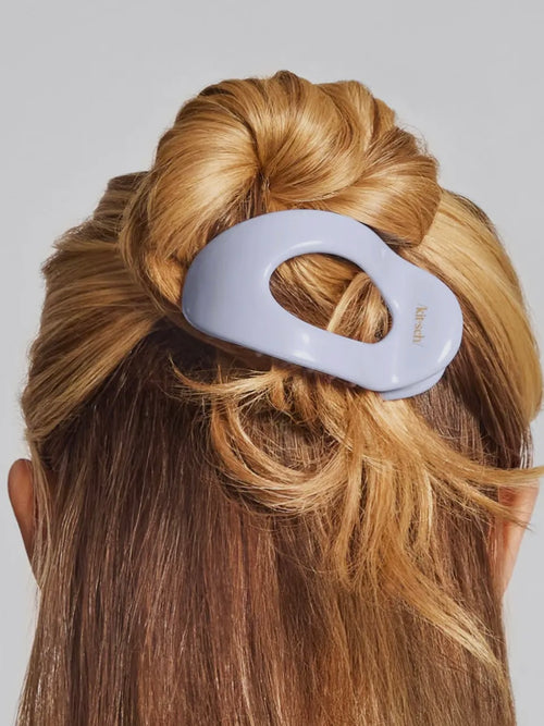 Recycled Plastic Medium Flat Cloud Clip in Hydrangea Breeze