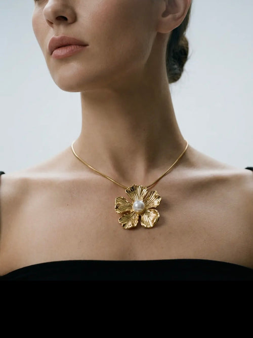 Oversized Flower Necklace