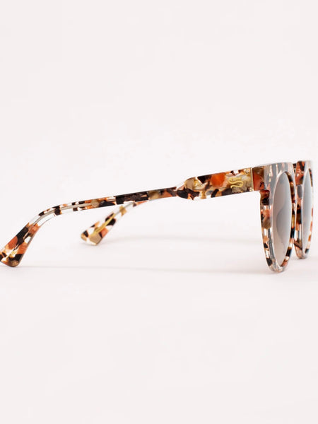 Aster Sunnies in Terra Fawna Tortoise Shell