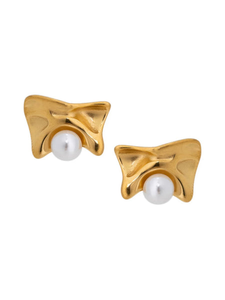 Mandy Pearl Studs