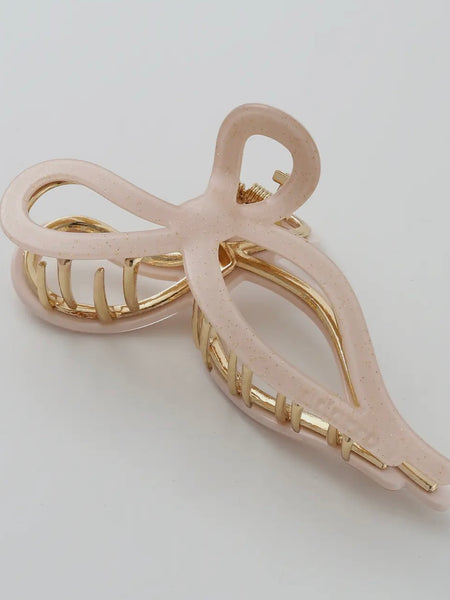 Metal Medium Open Shape Puffy Claw Clip in Gold