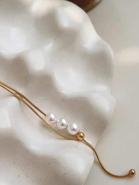 Montana Pearl Y Drop Necklace