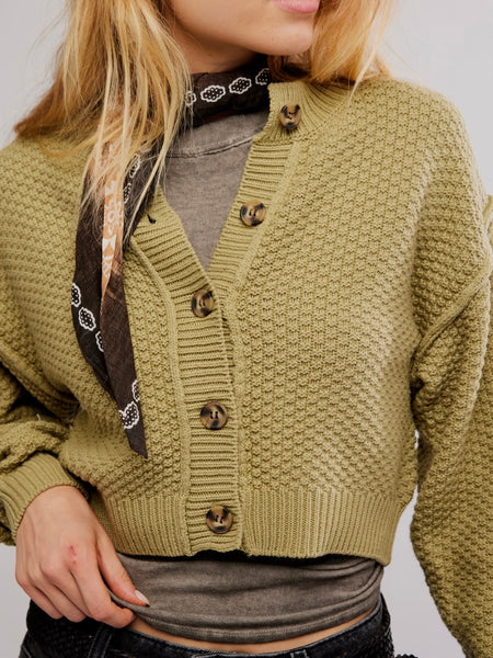 Lila Cardi in Whispering Willow