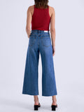 Lana Crop Jean in Cityscape