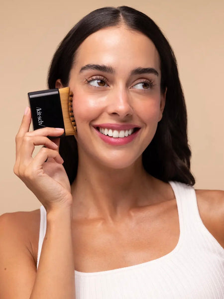 Lymphatic Contour Face Brush in Black