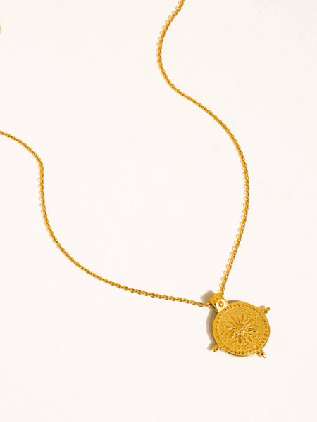 Béryl Medallion Pendant Necklace