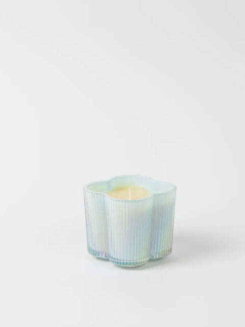 Sweet Grace Clover Candle in Blue