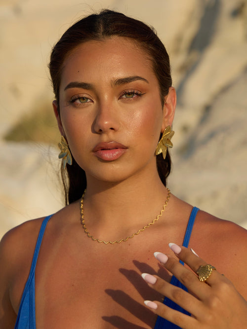 Ondina Wave Chain Necklace