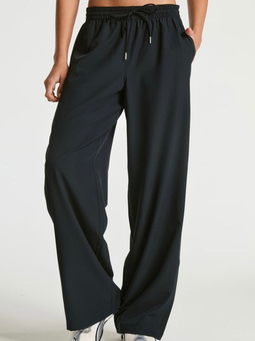 The Essential Pant in Black