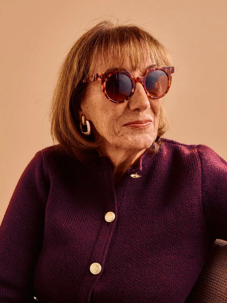 Aster Sunnies in Amaro Breeze