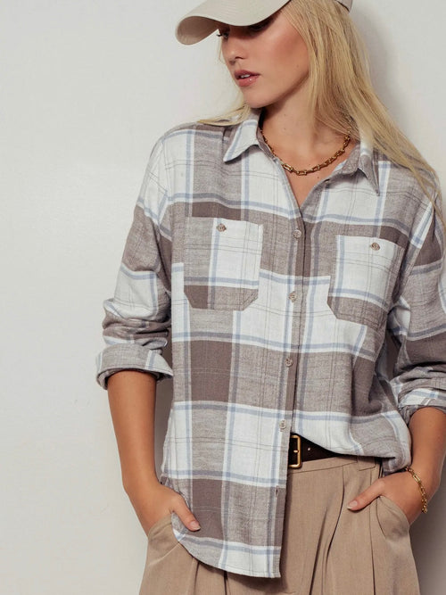 Way Out West Flannel Shirt in Truffle