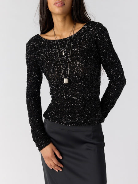 Leading The Way Long Sleeve in Black