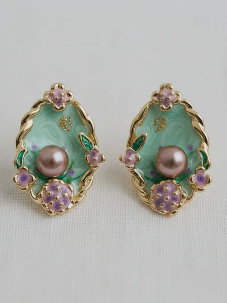 Pink Pearl Scenery Studs