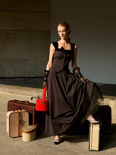 Train Station Poplin Top in Black