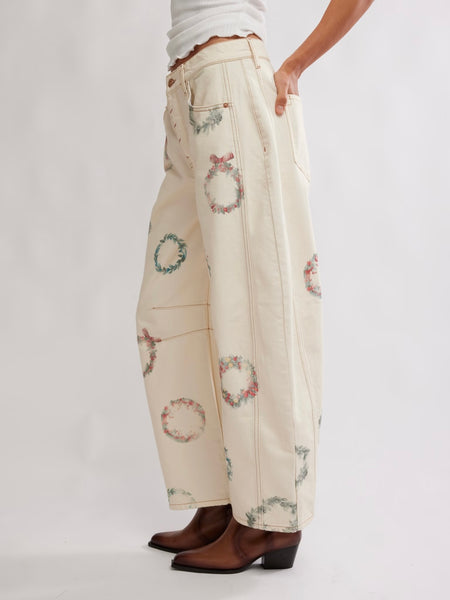 Good Luck Printed Barrel in Watercolor Wreath