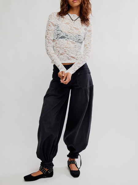 Raising Eyebrows Lace Top in Clean Ivory