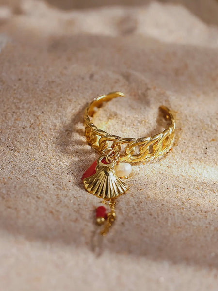 Rade Dangle Chain Ring