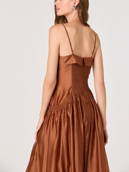 Ovina Dress in Spice Brown