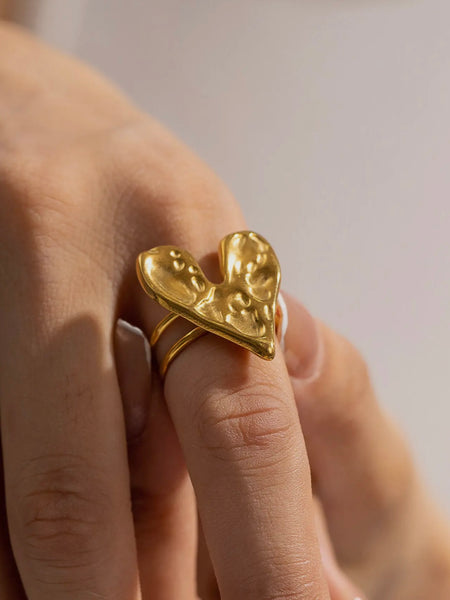 Irene Heart Ring