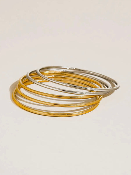 Olyss Thin Bangle Set in Multi