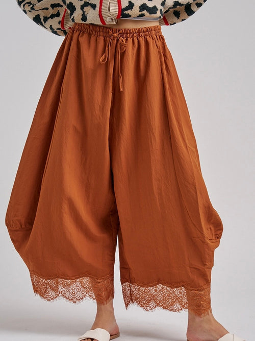 She's The Boss Balloon Pants in Rust