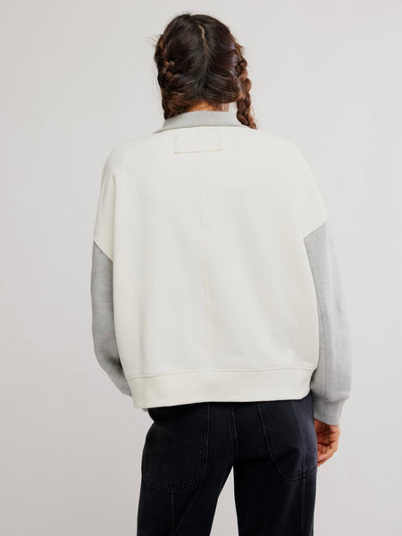 Colorblock Timeless Pullover in Heather Grey Combo