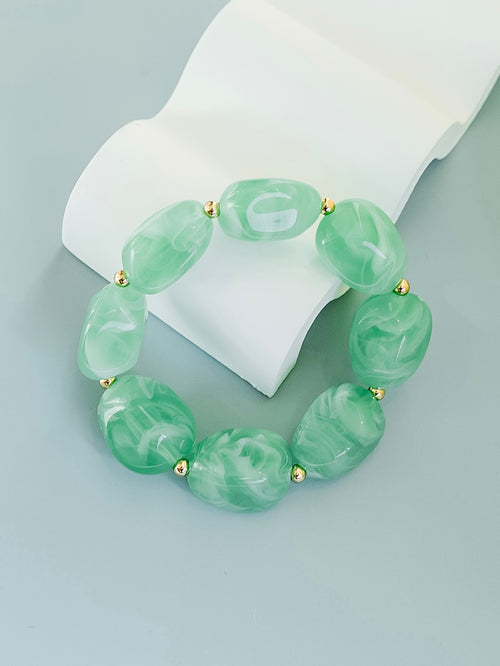 Pretty In Pastels Beaded Bracelet in Green