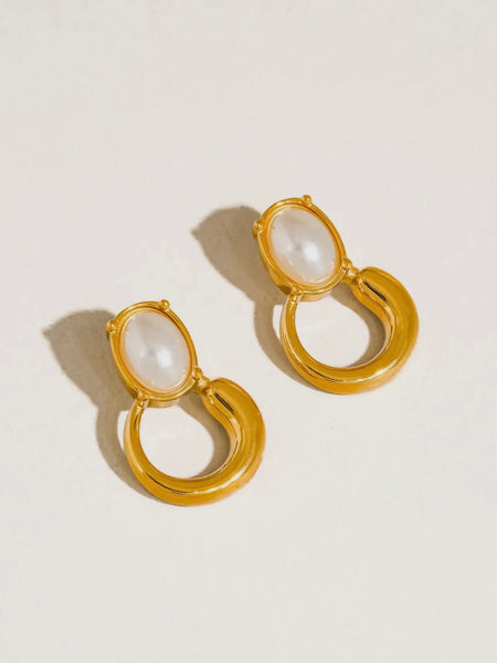 Anemone Pearl Drop Earrings