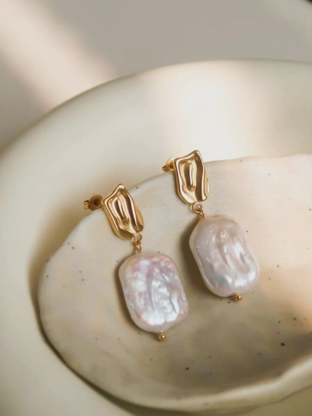 Charis Baroque Pearl Earrings