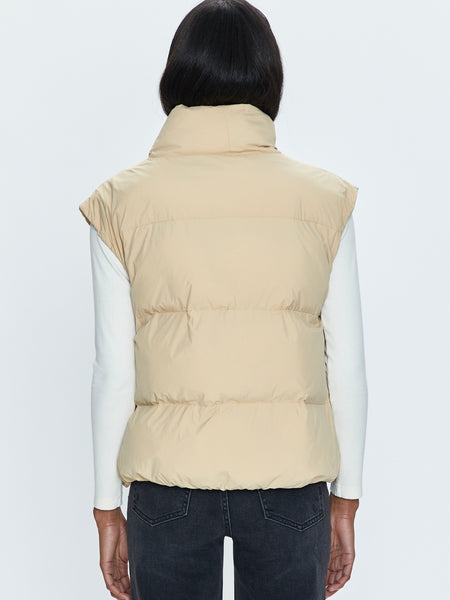 Joss Puffer Vest in Warm Sand